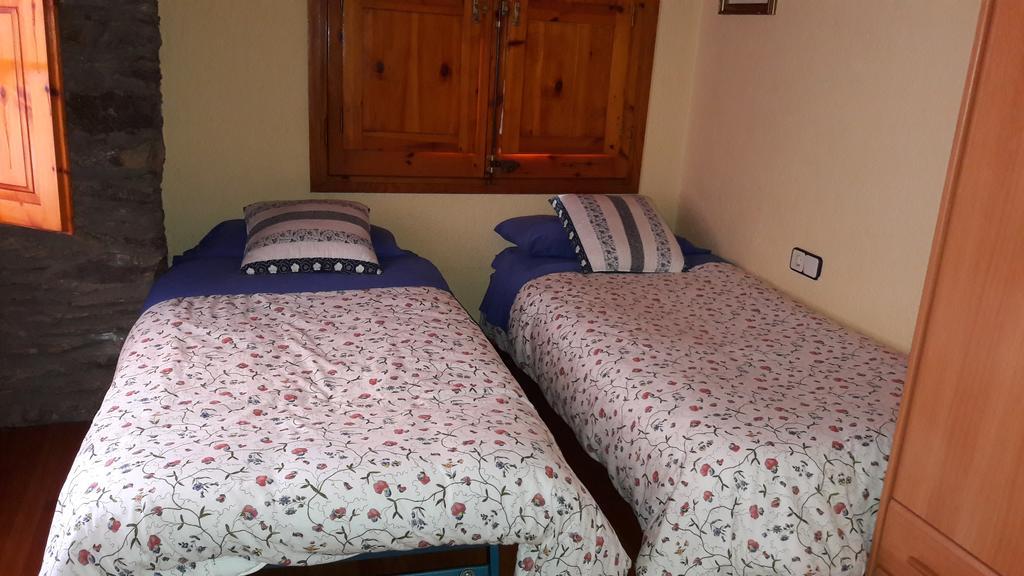 Apartaments Rurals XIX Queralbs Buitenkant foto